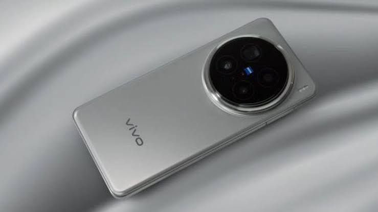 Vivo X200 Ultra